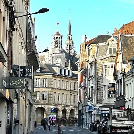 Lägenhet L'emile Zola 2 *